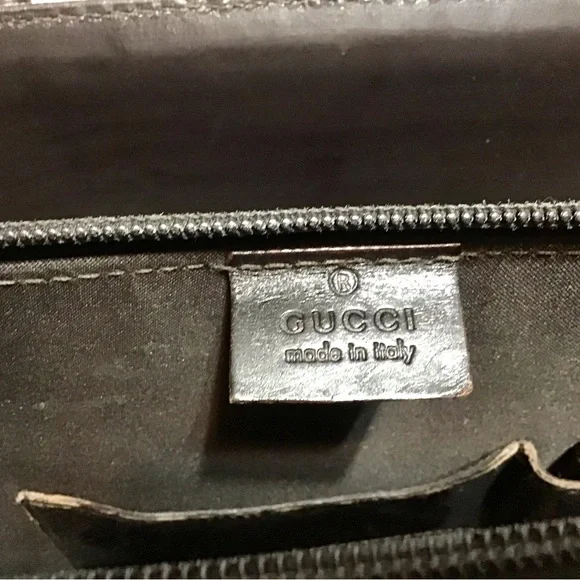 Gucci Bags - Picture 15 of 16